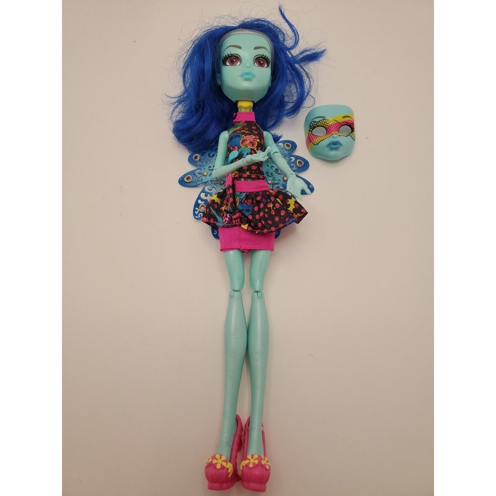 Monster High Inner Monster Spooky Sweet Doll- Change Eyes
